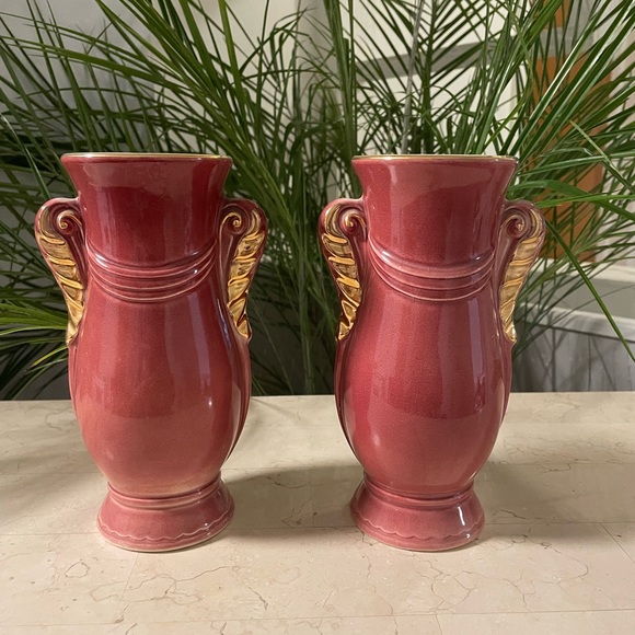 Accents Elegant Vintage Rose Colored Vases Iwith Gold Drapery Details